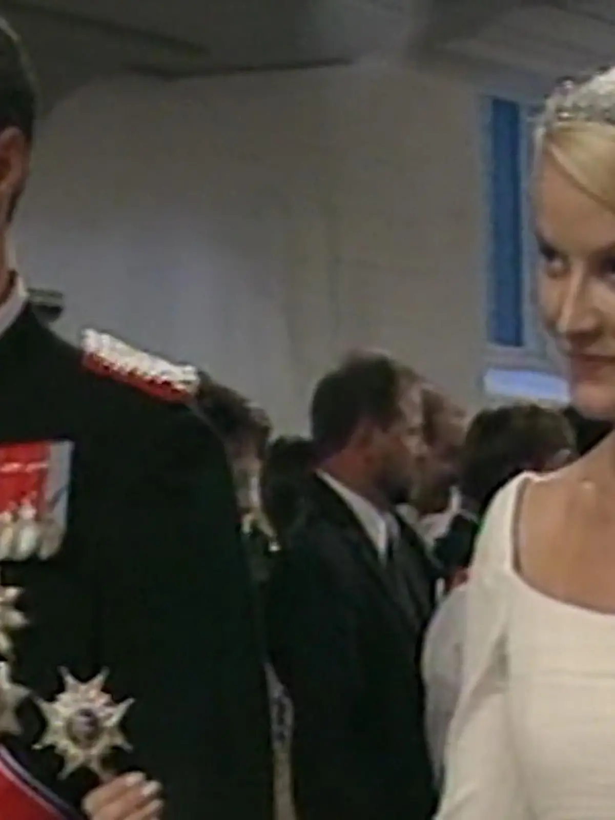 Bild zu: "Mette-Marit und Haakon feiern 20. Hochzeitstag"