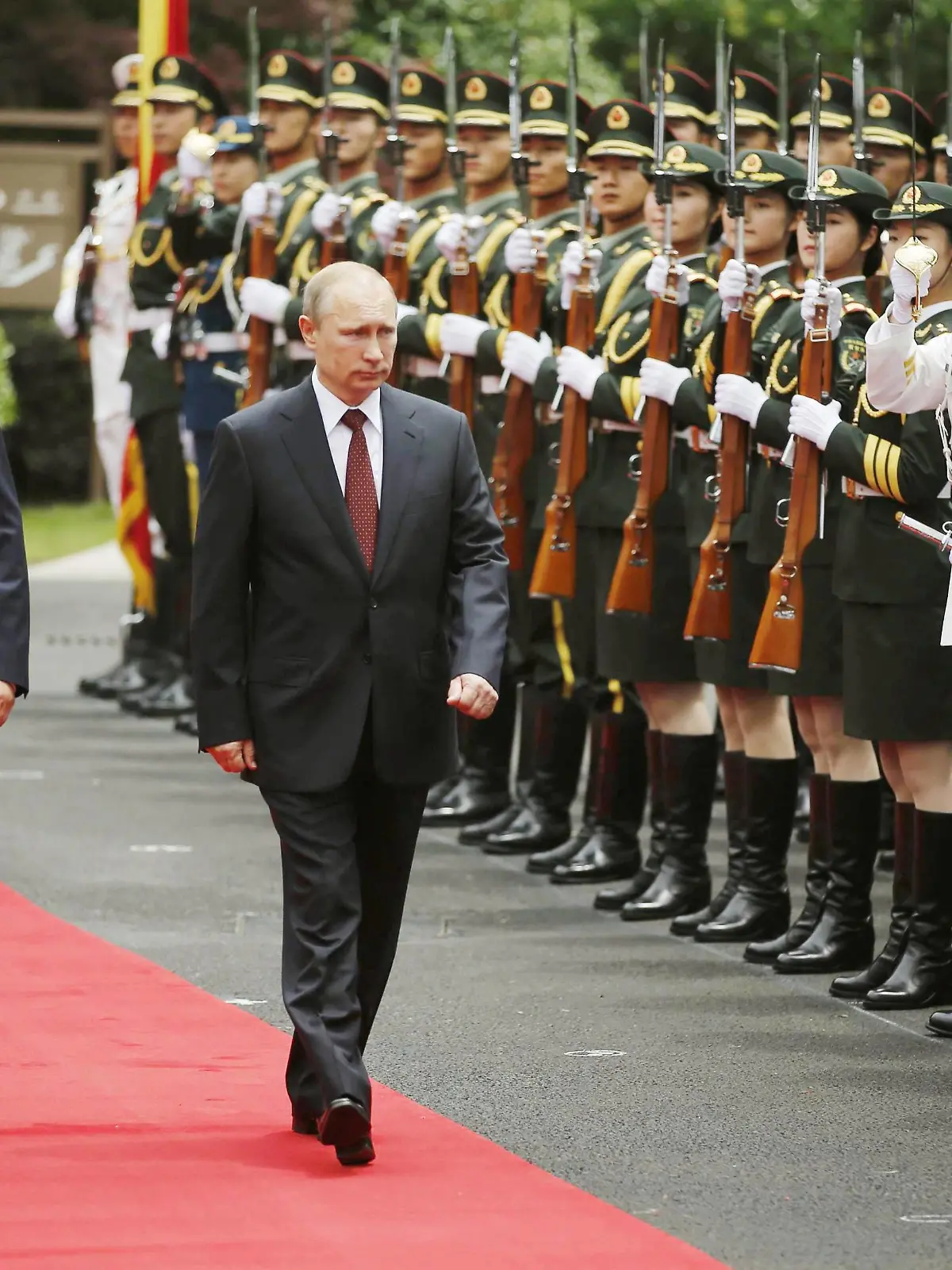 SHANGHAI, China - Chinese President Xi Jinping (L) and his Russian counterpart Vladimir Putin attend a ceremony welcoming Putin to China, in Shanghai on May 20, 2014. (Pool photo) PUBLICATIONxINxGERxSUIxAUTxHUNxONLY 0520026

Shanghai China Chinese President Xi Jinping l and His Russian Part Vladimir Putin attend a Ceremony Welcoming Putin to China in Shanghai ON May 20 2014 Pool Photo PUBLICATIONxINxGERxSUIxAUTxHUNxONLY 0520026