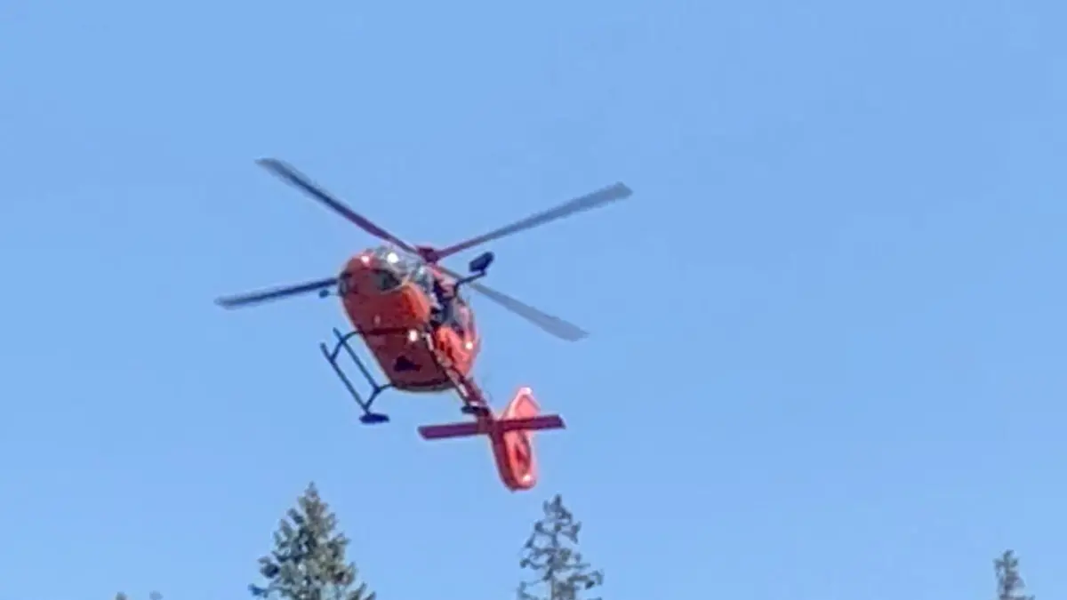 A rescue helicopter flies, following police reports of an attack, near Neuschwanstein Castle, Germany, June 14, 2023 in this screengrab obtained from a social media video. ERIC ABNERI/via REUTERS  THIS IMAGE HAS BEEN SUPPLIED BY A THIRD PARTY. MANDATORY CREDIT. NO RESALES. NO ARCHIVES.