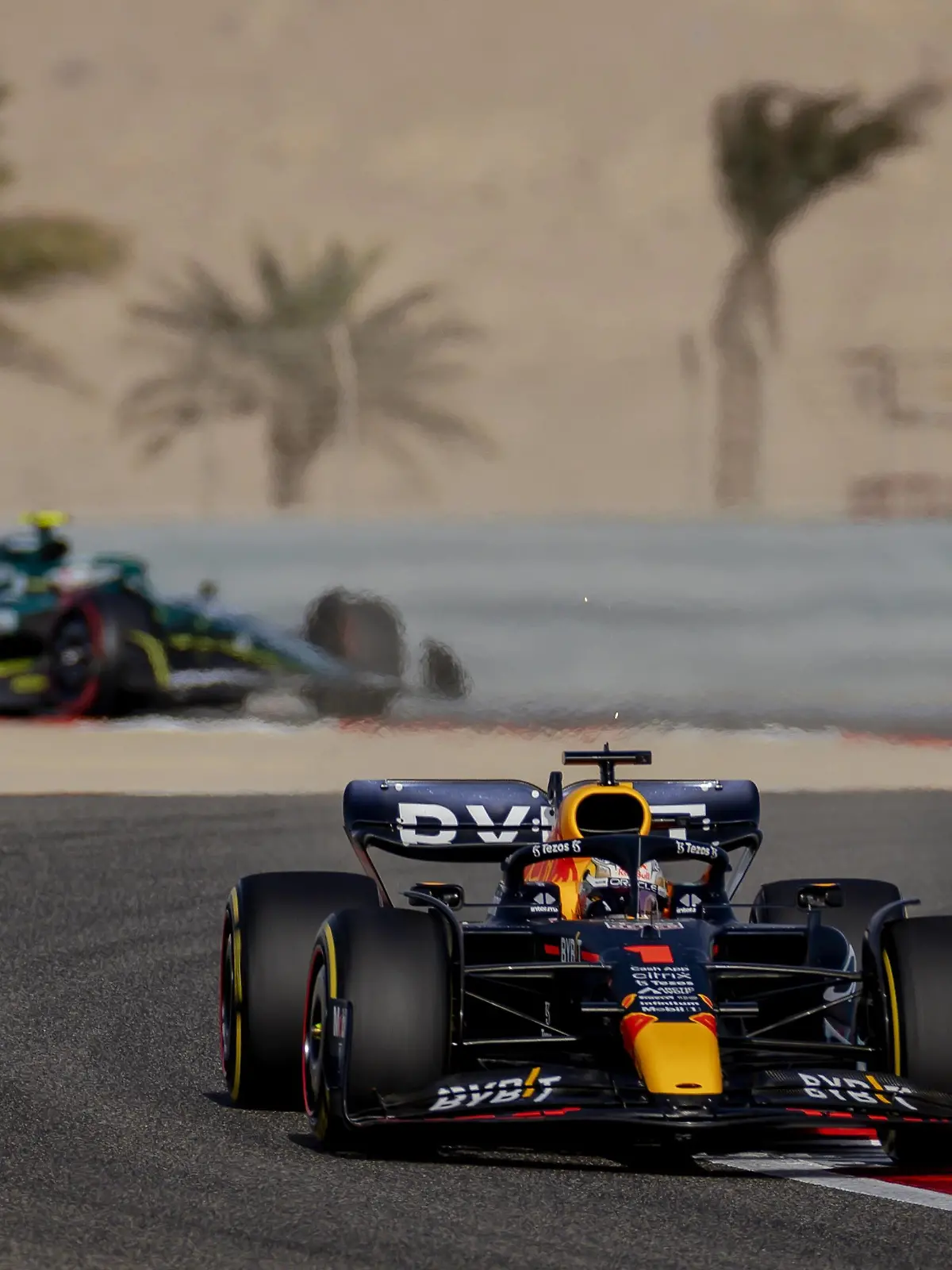  BAHRAIN - Max Verstappen 1 with the Oracle Red Bull Racing RB18 Honda on track during practice 1 ahead of the Bahrain F1 Grand Prix at the Bahrain International Circuit on March 18, 2021 in Bahrain, Bahrain. ANP ROBIN VAN LONKHUIJSEN F1 Grand Prix of Bahrain - Practice 1 and 2 2022 xVIxANPxSportx/xxANPxIVx *** BAHRAIN Max Verstappen 1 with the Oracle Red Bull Racing RB18 Honda on track during practice 1 ahead of the Bahrain F1 Grand Prix at the Bahrain International Circuit on March 18, 2021 in Bahrain, Bahrain ANP ROBIN VAN LONKHUIJSEN F1 Grand Prix of Bahrain Practice 1 and 2 2022 xVIxANPxSportx xxANPxIVx 445756111 originalFilename: 445756111.jpg