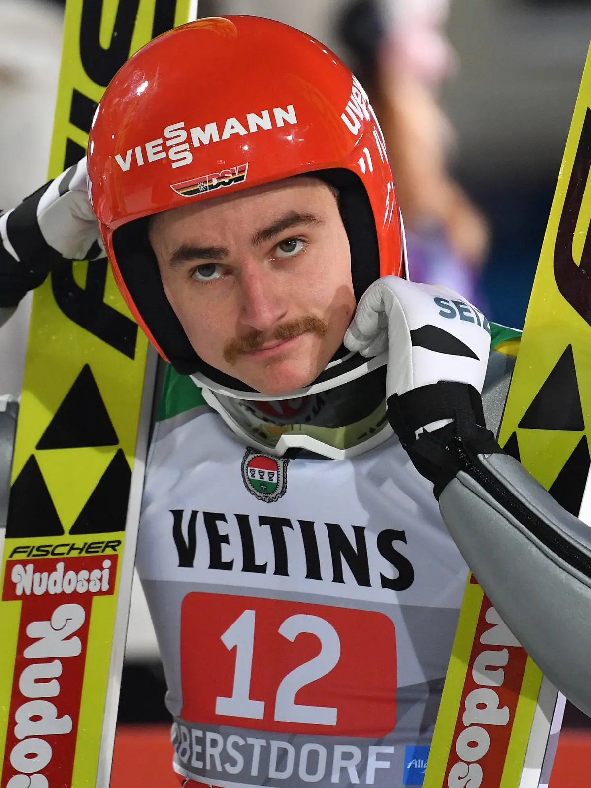 Vorschau 68.Vierschanzentournee 2019/ 2020. Archivfoto; Richard FREITAG (GER), Gestik,skeptisch, Aktion,Einzelbild,angeschnittenes Einzelmotiv,Halbfigur,halbe Figur. Skispringen,67.Internationale Vierschanzentournee 2018/19. Auftaktspringen in Oberstdorf,Erdinger Arena, am 30.12.2018. Â