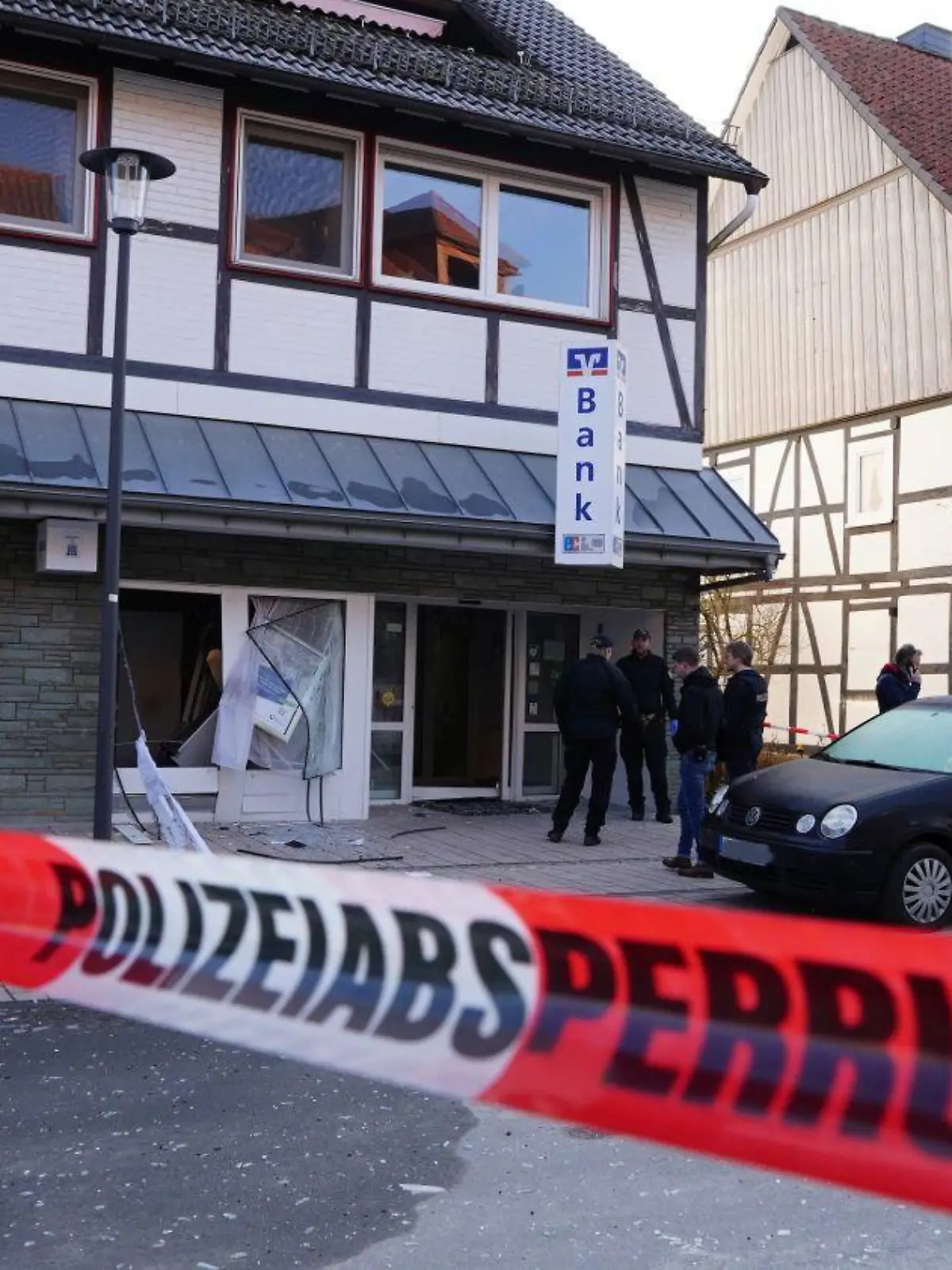 Ermittlungen zum gesprengten Geldautomaten in Diemelstadt-Rhoden