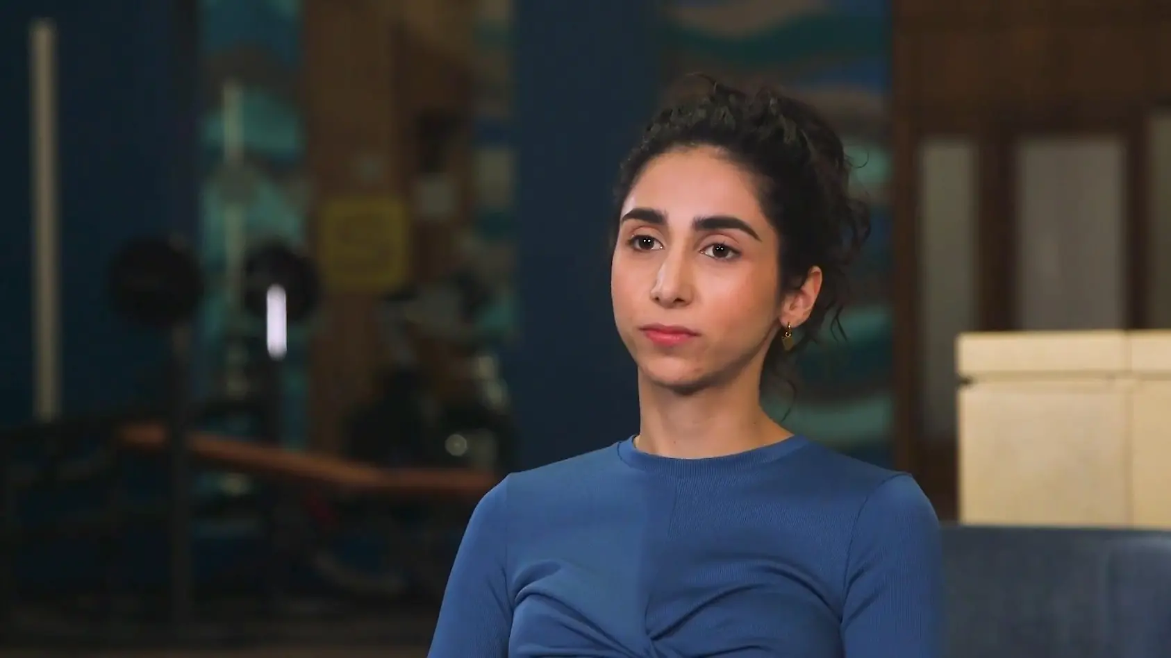 AWZ-Star über dunkle Zeit in ihrem Leben: Suri Abbassi plagten  Selbstzweifel und Ängste