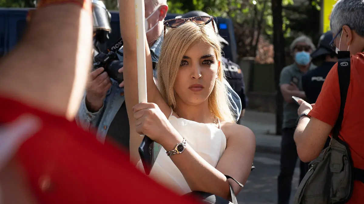 Isabel Medina Peralta during protest by right wing and extreme right wing groups against Morocco outside the Moroccan embassy in Madrid, Spain, Tuesday, May 18, 2021. Spain has sent its military to the Moroccan border as thousands of Moroccans walked or swam into Europe for the second day in a row after Rabat loosened border controls in a diplomatic spat. (Photo by Oscar Gonzalez/NurPhoto)