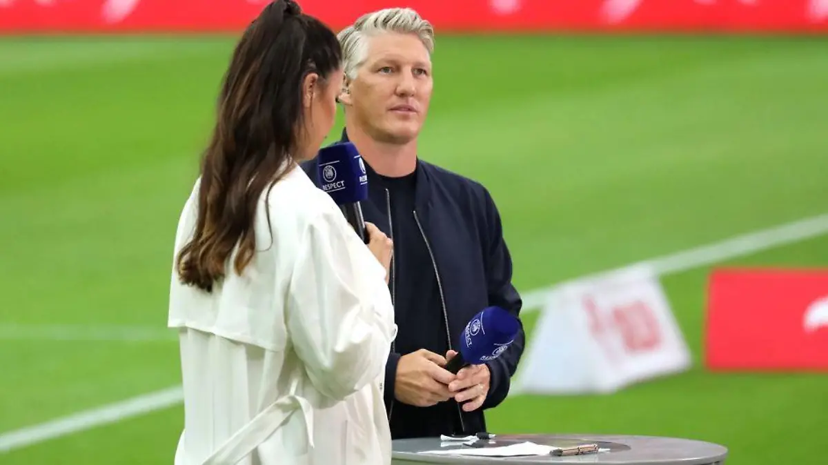Bastian Schweinsteiger kritisiert Einstellung der DFB-Elf.