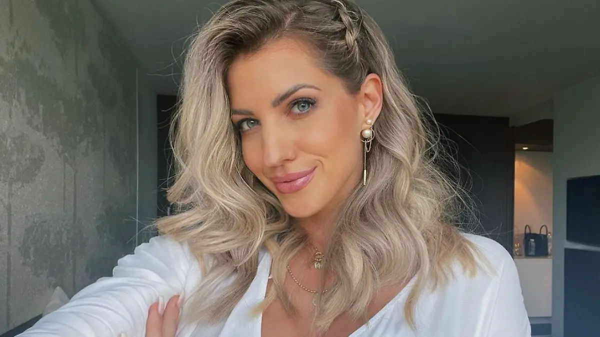 Sarah Harrison auf Instagram