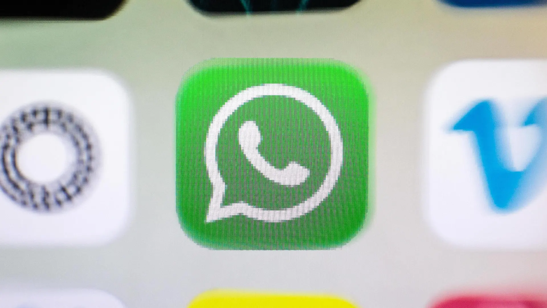November 24, 2021, Barcelona, Catalonia, Spain: In this photo illustration a close-up of an WhatsApp app icon seen displayed on a smartphone screen Barcelona Spain - ZUMAd159 20211124_zia_d159_144 Copyright: xThiagoxPrudenciox
