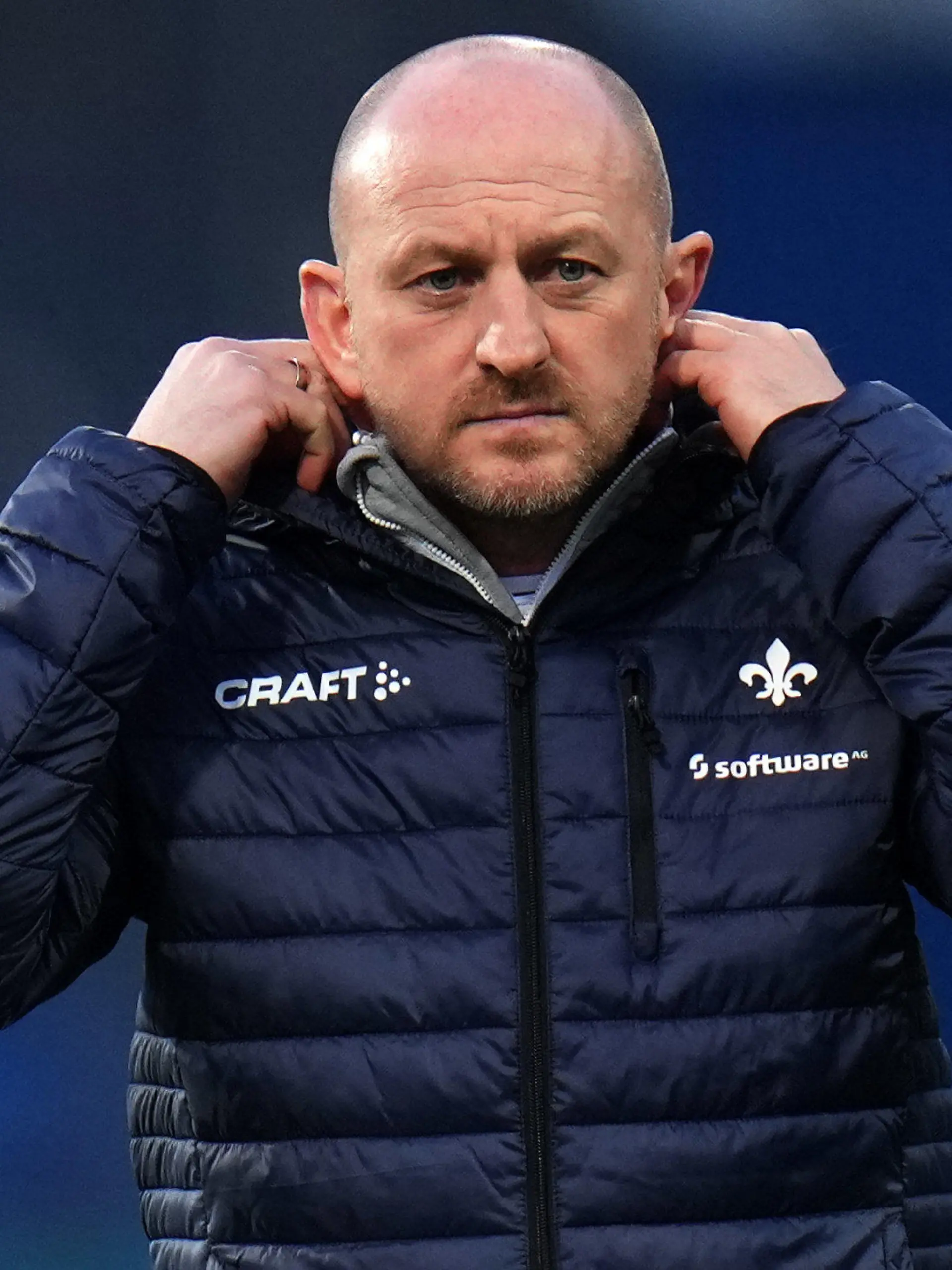 11.03.2022, Hessen, Darmstadt: Fußball: 2. Bundesliga, Darmstadt 98 - SV Sandhausen, 26. Spieltag, Merck-Stadion am Böllenfalltor. Darmstadts Trainer Torsten Lieberknecht vor dem Spiel. Foto: Thomas Frey/dpa - WICHTIGER HINWEIS: Gemäß den Vorgaben der DFL Deutsche Fußball Liga bzw. des DFB Deutscher Fußball-Bund ist es untersagt, in dem Stadion und/oder vom Spiel angefertigte Fotoaufnahmen in Form von Sequenzbildern und/oder videoähnlichen Fotostrecken zu verwerten bzw. verwerten zu lassen. +++ dpa-Bildfunk +++