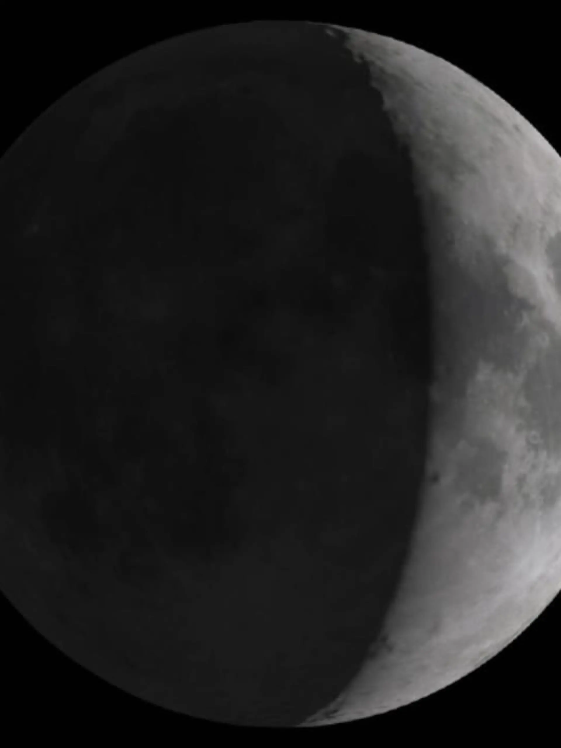 Bild zu: "Der Mond kommt nach Köln-Porz"