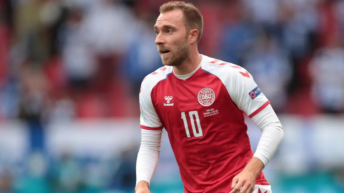 FILE PHOTO: Soccer Football - Euro 2020 - Group B - Denmark v Finland - Parken Stadium, Copenhagen, Denmark - June 12, 2021 Denmark's Christian Eriksen during the match Pool via REUTERS/Hannah Mckay/File Photo
