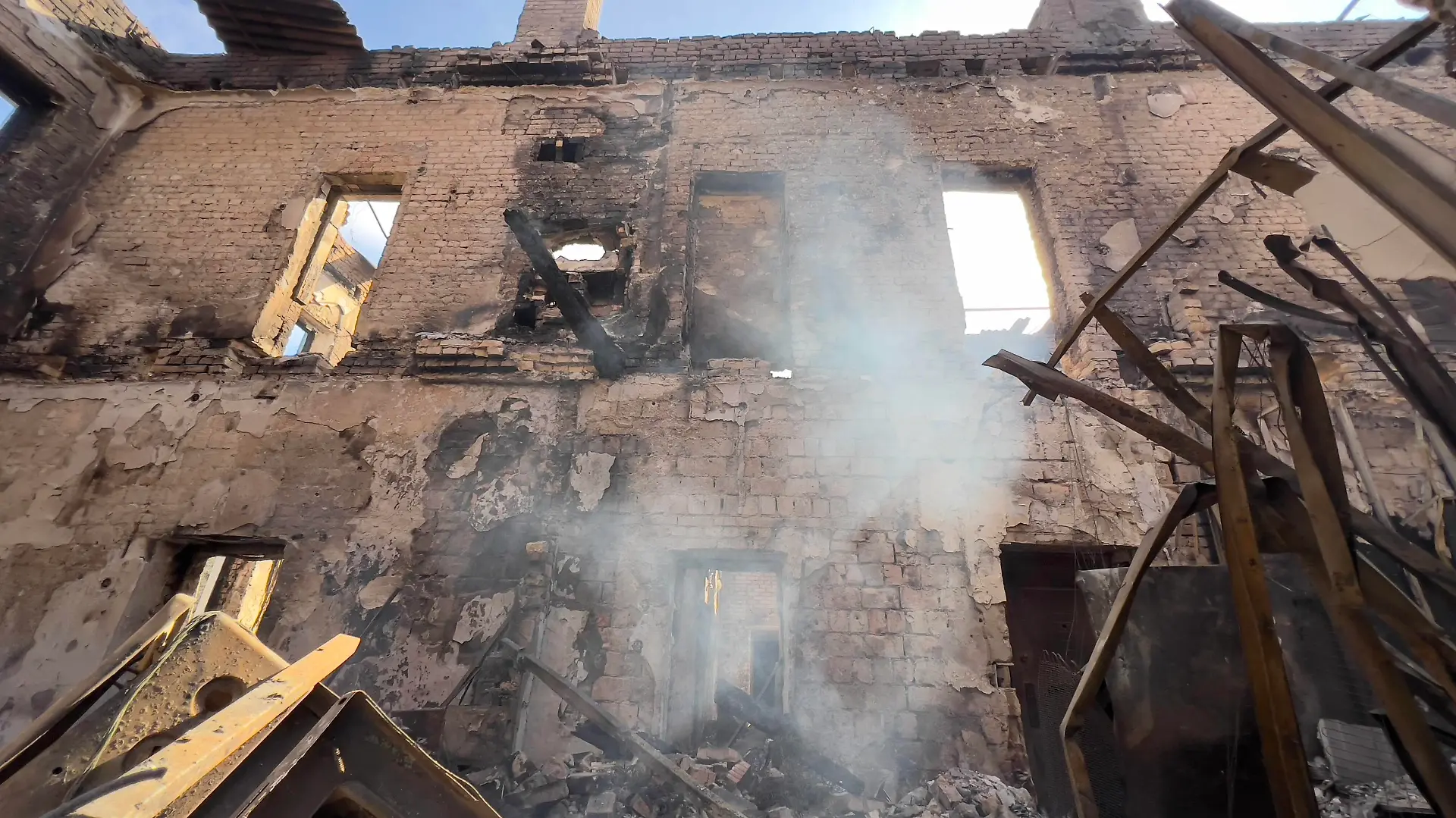  The situation near the cities of Irpin and Bucha, west of Kyiv, Ukraine, during the Russian invasion, as Russia invaded Ukraine on February 24, pictured on March 11, 2022. CTKxPhoto/PavelxNemecek CTKPhotoF202203120566401 PUBLICATIONxNOTxINxCZExSVK
