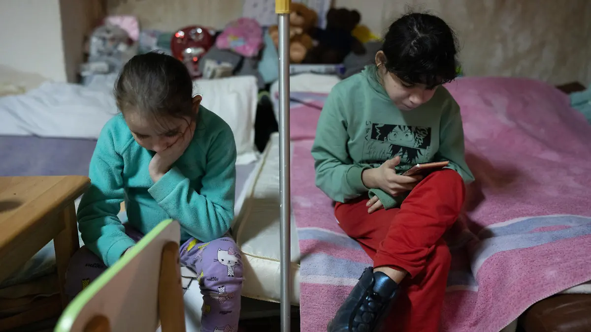 KYIV, UKRAINE - FEBRUARY 28: Children including diagnosed with cancer receiving treatment are seen as they were moved to the basement floor or the shelter of Okhmatdyt Children's Hospital amid Russian attacks in Kyiv, Ukraine on February 28, 2022. Wolfgang Schwan / Anadolu Agency