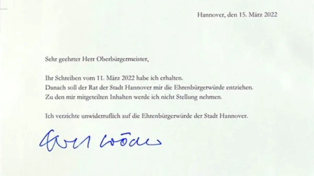 In diesem Brief zieht Ex-Kanzler Gerhard Schröder den Schluss-Strich: Er gibt die Ehrenbürgerwürde von Hannover zurück.