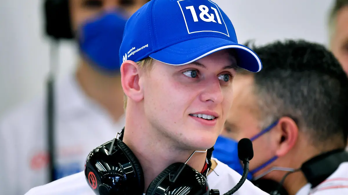 Sport Bilder des Tages SCHUMACHER Mick F1 Team Haas FIA F1 Saison 2022 Test in Bahrain 1.Tag am 10.03. 2022 Bahrain International Circuit *** SCHUMACHER Mick F1 Team Haas FIA F1 Season 2022 Test in Bahrain 1 day on 10 03 2022 Bahrain International Circuit