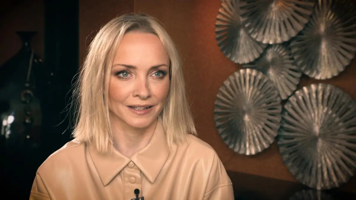 Janin Ullmann: „Ich bin zum ersten Mal mit mir glücklich“ "Let's Dance"-Star spricht offen über Liebes-Aus