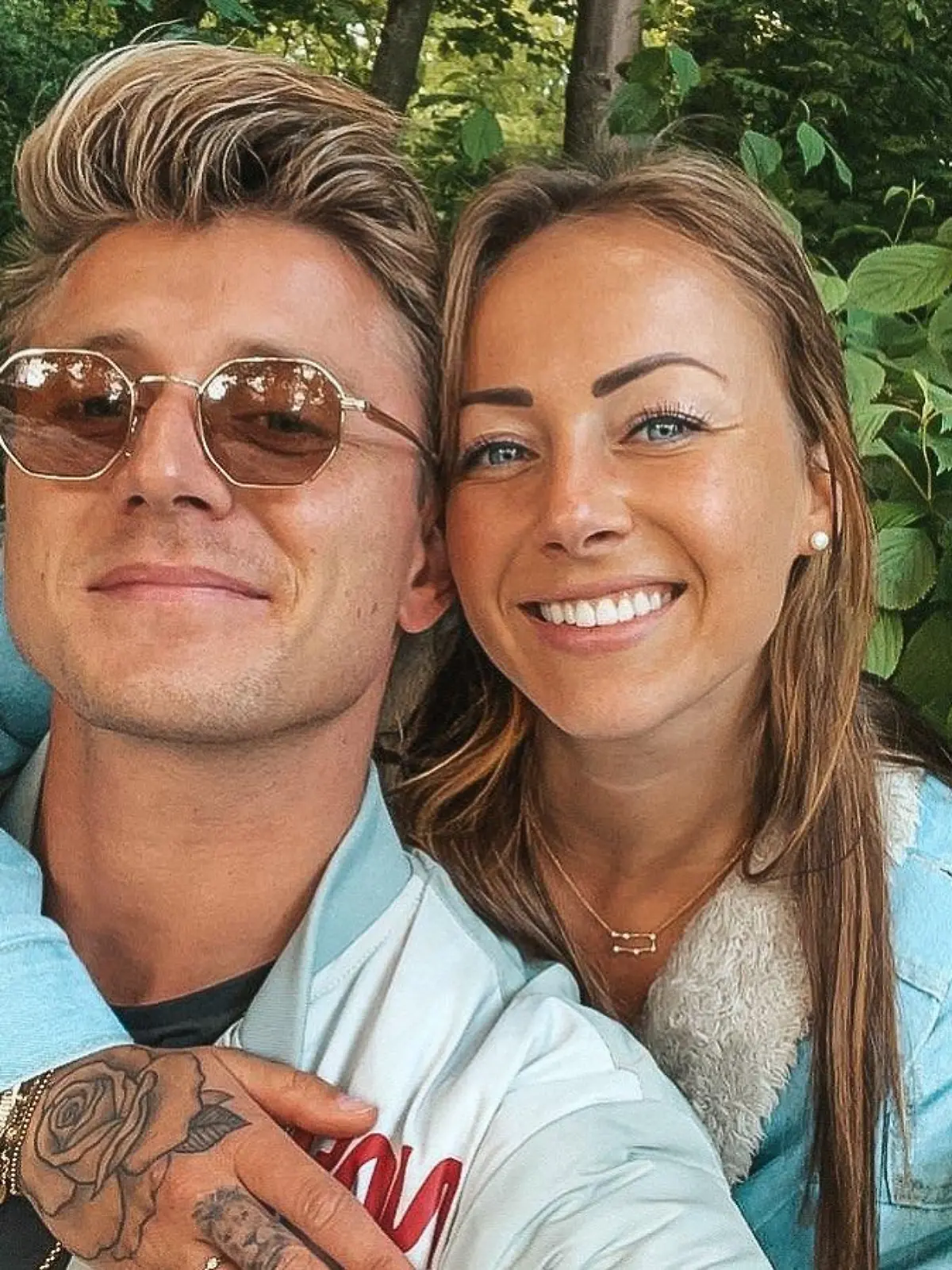 Tommy Pedroni und Sandra Sicora sind happy. Quelle: instagram/sandra.sicora