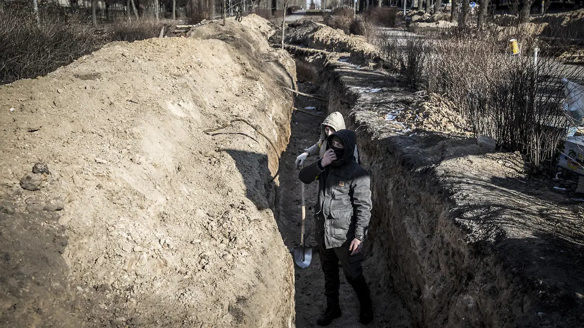 KYIV, UKRAINE - MARCH 10: Trenches are prepared by the side of the road as a precaution amid Russian attacks, in Kyiv, Ukraine on March 10, 2022. Emin Sansar / Anadolu Agency