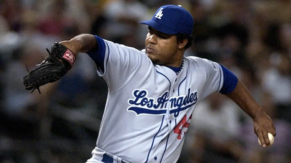 Los Angeles Dodgers starting pitcher Odalis Perez delivers in the second inning against the Arizona Diamondbacks on Saturday, July 17, 2004, in Phoenix. (AP Photo/Tom Hood)