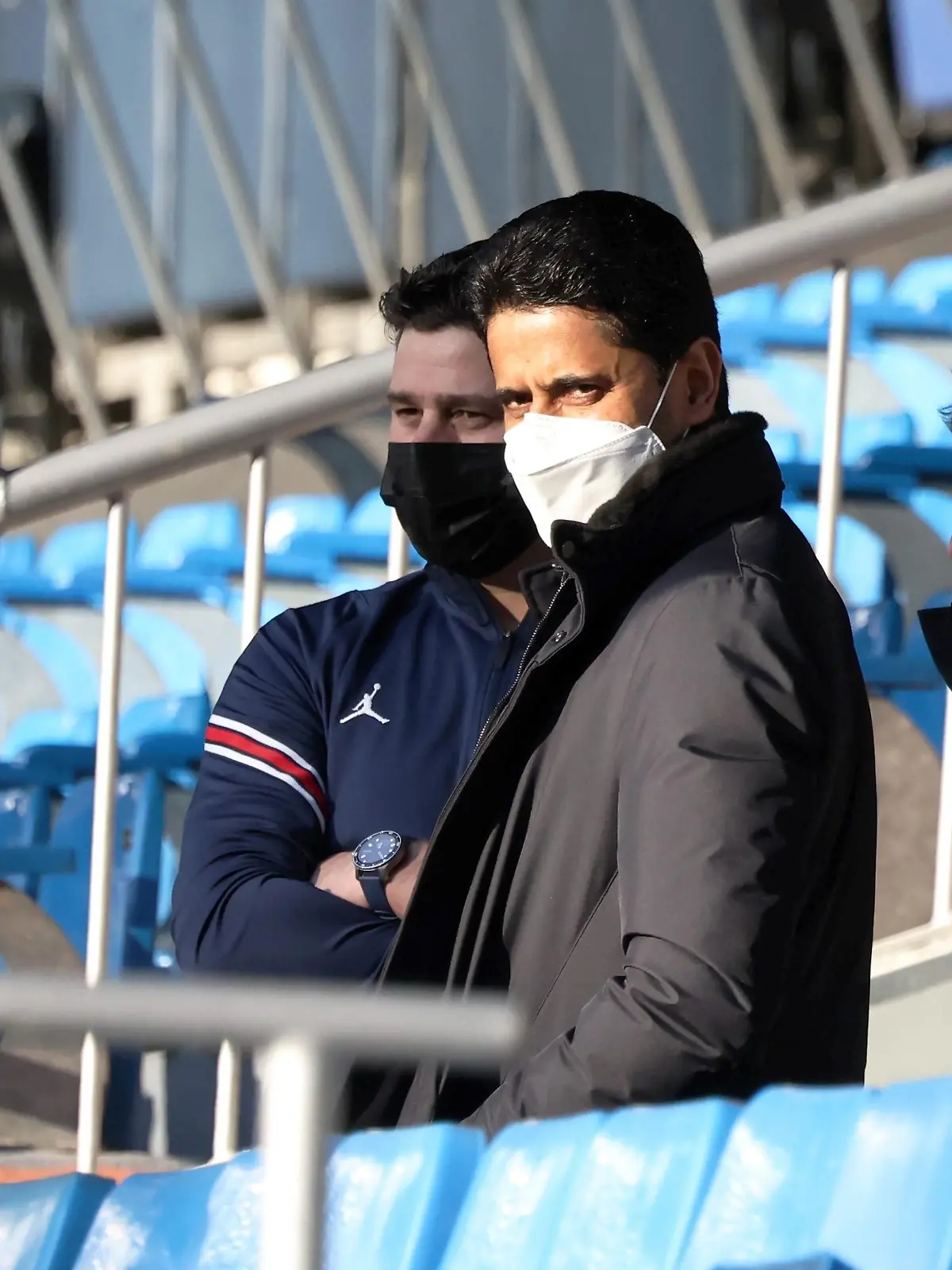 ©PHOTOPQR/LE PARISIEN/Fred Dugit ; Madrid ; 08/03/2022 ; Sports Madrid (Espagne), le 8 mars 2022 Entrainement des joueurs du Paris Saint Germain au Stade Santiago-Bernabéu, à la veille de leur 8e de finale retour face au real de Madrid. Pochettino et Nasser al-Khelaïfi, Leonardo Photo LP / Fred Dugit - March 8th 2022 Soccer / PSG a day before its champions league match against Madrid *** Local Caption *** PSG