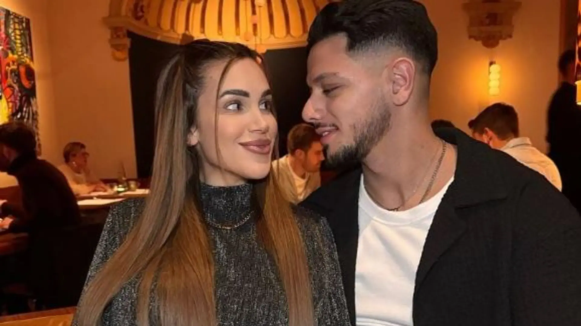 Rebecca Ries und Göktug „Gök” Göker sind Eltern geworden.
