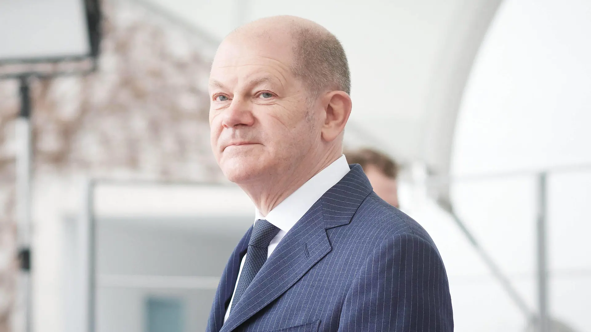  Olaf Scholz trifft den Ministerpräsidenten der Republik Polen und Präsidenten der Republik Litauen in Berlin Bundeskanzler Olaf Scholz SPD empfängt den Ministerpräsidenten der Republik Polen Mateusz Morawiecki und den Präsidenten der Republik Litauen Gitanas Nauseda am 26.02.2022 im Bundeskanzleramt in Berlin. Im Bild ist Olaf Scholz zu sehen. Berlin Bundeskanzleramt Berlin Deutschland *** Olaf Scholz meets the Prime Minister of the Republic of Poland and President of the Republic of Lithuania in Berlin Federal Chancellor Olaf Scholz SPD receives the Prime Minister of the Republic of Poland Mateusz Morawiecki and the President of the Republic of Lithuania Gitanas Nauseda on 26 02 2022 in the Federal Chancellery in Berlin In the pic