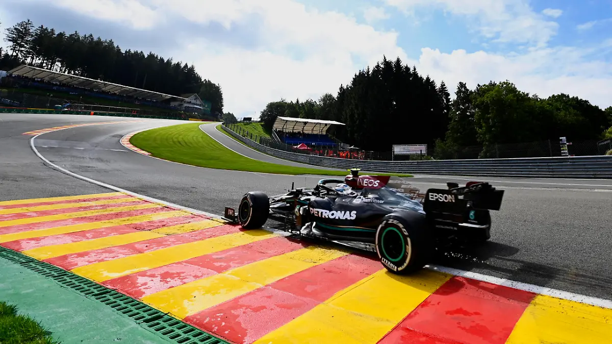 Formula 1 2021: Belgian GP CIRCUIT DE SPA FRANCORCHAMPS, BELGIUM - AUGUST 27: Valtteri Bottas, Mercedes W12 during the Belgian GP at Circuit de Spa Francorchamps on Friday August 27, 2021 in Spa, Belgium. Photo by Mark Sutton / Sutton Images Images PUBLICATIONxINxGERxSUIxAUTxHUNxONLY GP2112_094450_MS21425