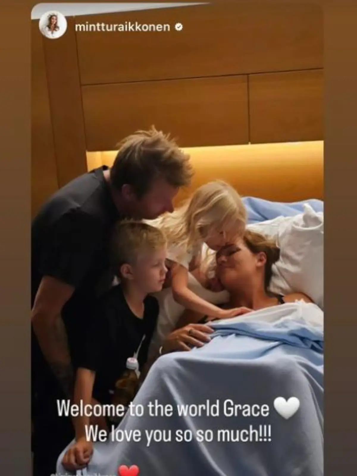 Familie Raikkönen nun zu viert