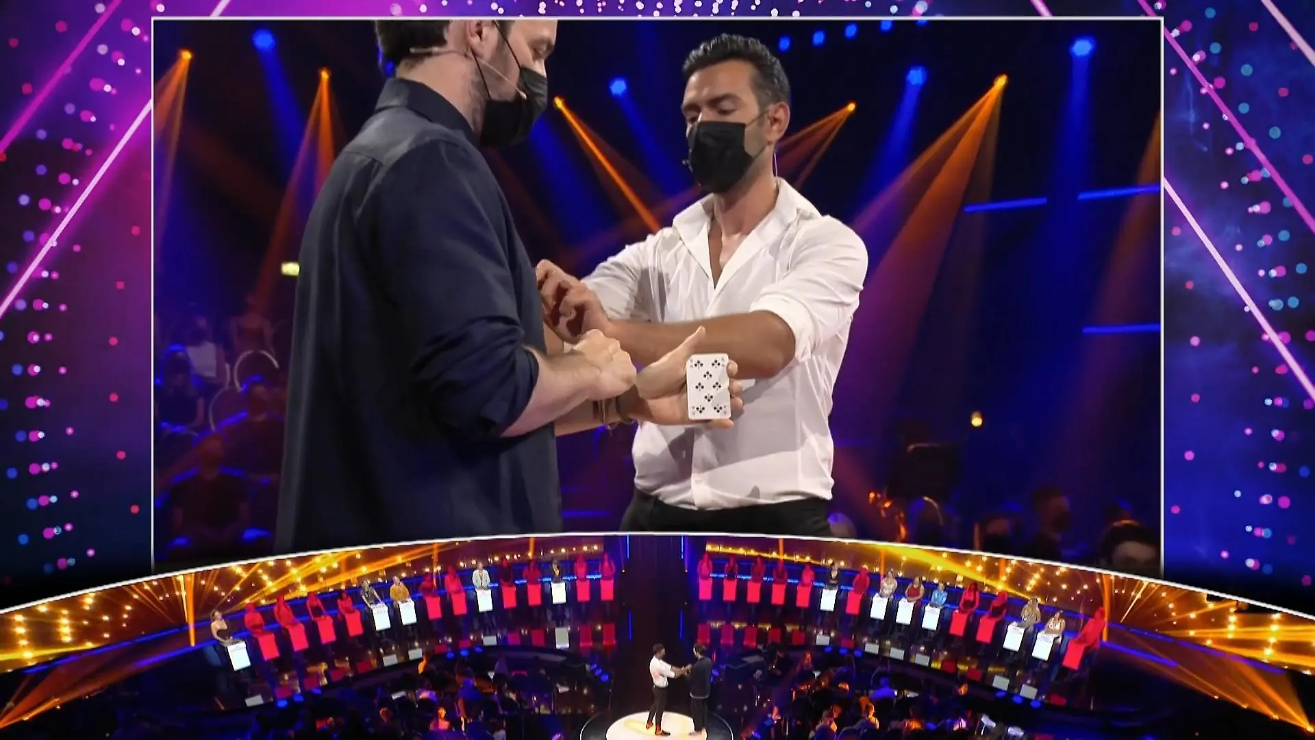 Single Stas erzaubert sich ein Date mit Alicia Take Me Out: Schwarz. Acht. Date!