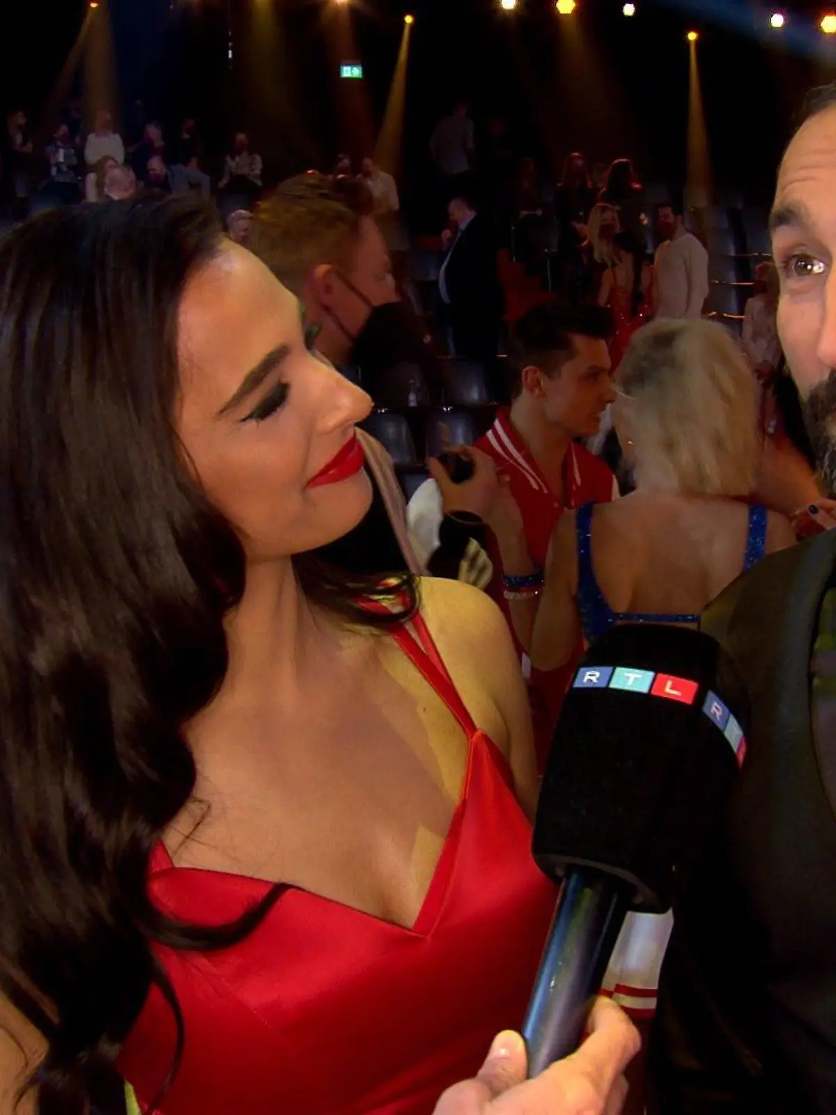 Bild zu: "Rebecca Mir ist ein Fan von Amira Pocher"