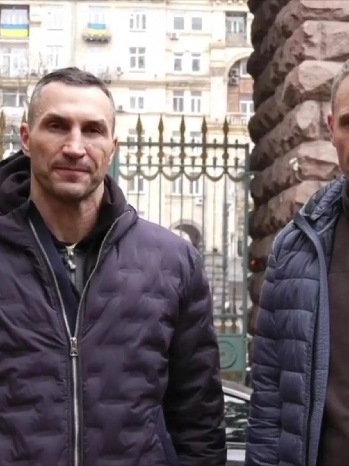 Wladimir und Vitali Klitschko kämpfen für ihr die Ukraine, ihr Heimatland.