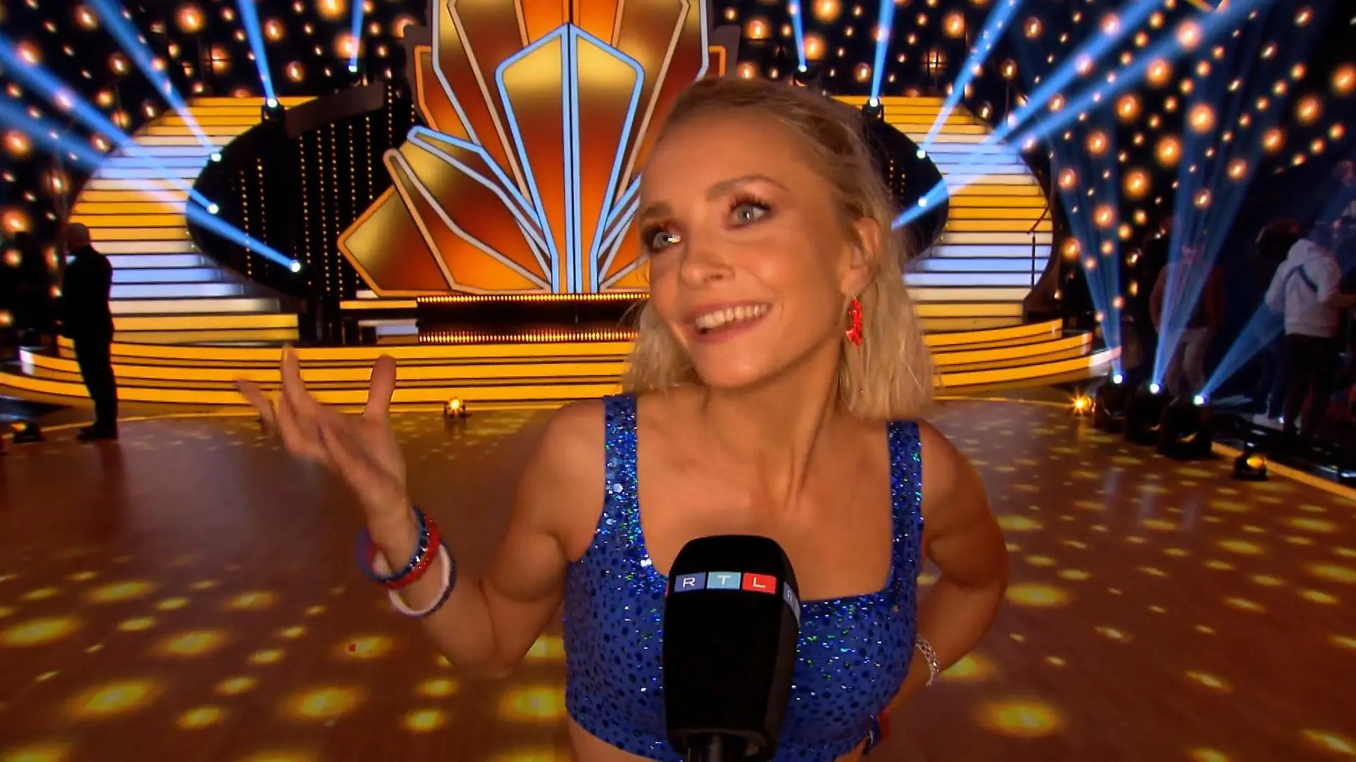 Darum gab's bei Janin Ullmann Tränen vor "Let's Dance" Schmerz, lass nach!
