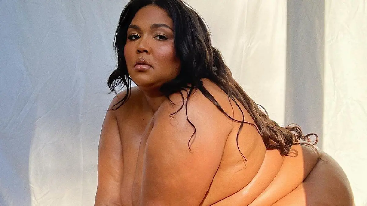Lizzo steht zu ihrem Körper.