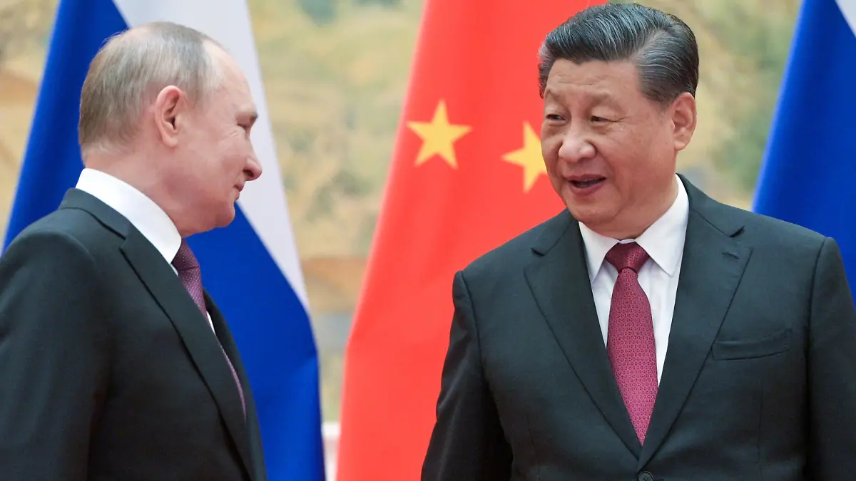 BEIJING, CHINA - FEBRUARY 4, 2022: Russia's President Vladimir Putin (L) and his Chinese counterpart Xi Jinping pose during a meeting at the Diaoyutai State Guesthouse. Alexei Druzhinin/Russian Presidential Press and Information Office/TASS