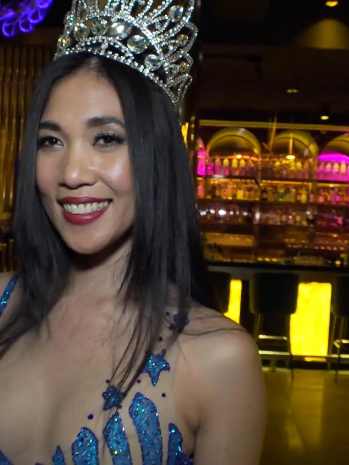 Cathy Valdez darf sich nicht über den Titel Mrs. Asia Philippienes Universe freuen, sie hat auch eine ganz besondere Verbindung zu Hessen und ihrem Wohnort Kassel. Unser Leute-Reporter Jens Prewo ist jedenfalls der Meinung: keiner hat das Wort Kassel jemals so sexy ausgesprochen wie Cathy.