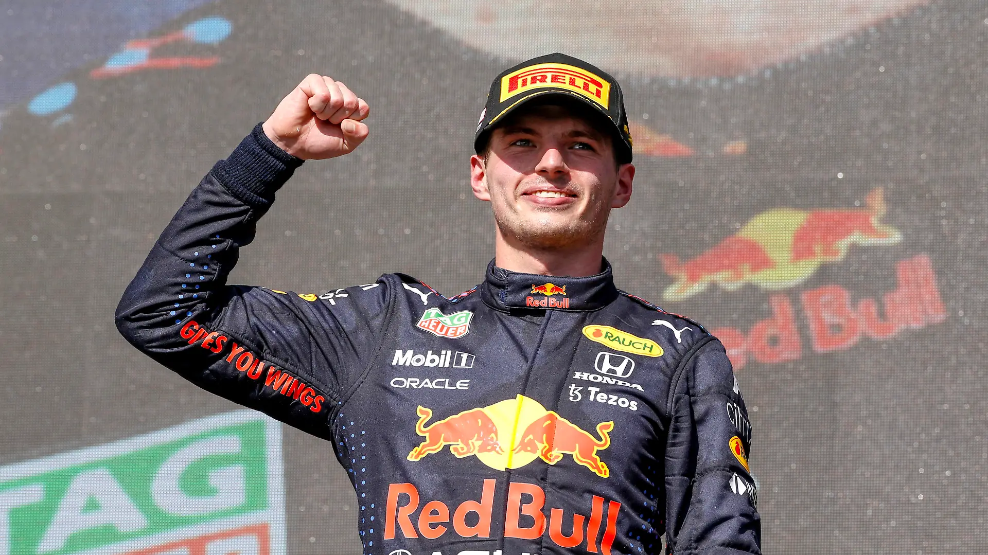 33 Max Verstappen NED, Red Bull Racing, F1 Grand Prix of USA at Circuit of The Americas on October 24, 2021 in Austin, United States of America. Photo by HOCH ZWEI Austin United States of America *** 33 Max Verstappen NED, Red Bull Racing , F1 Grand Prix of USA at Circuit of The Americas on October 24, 2021 in Austin, United States of America Photo by HOCH ZWEI Austin United States of America