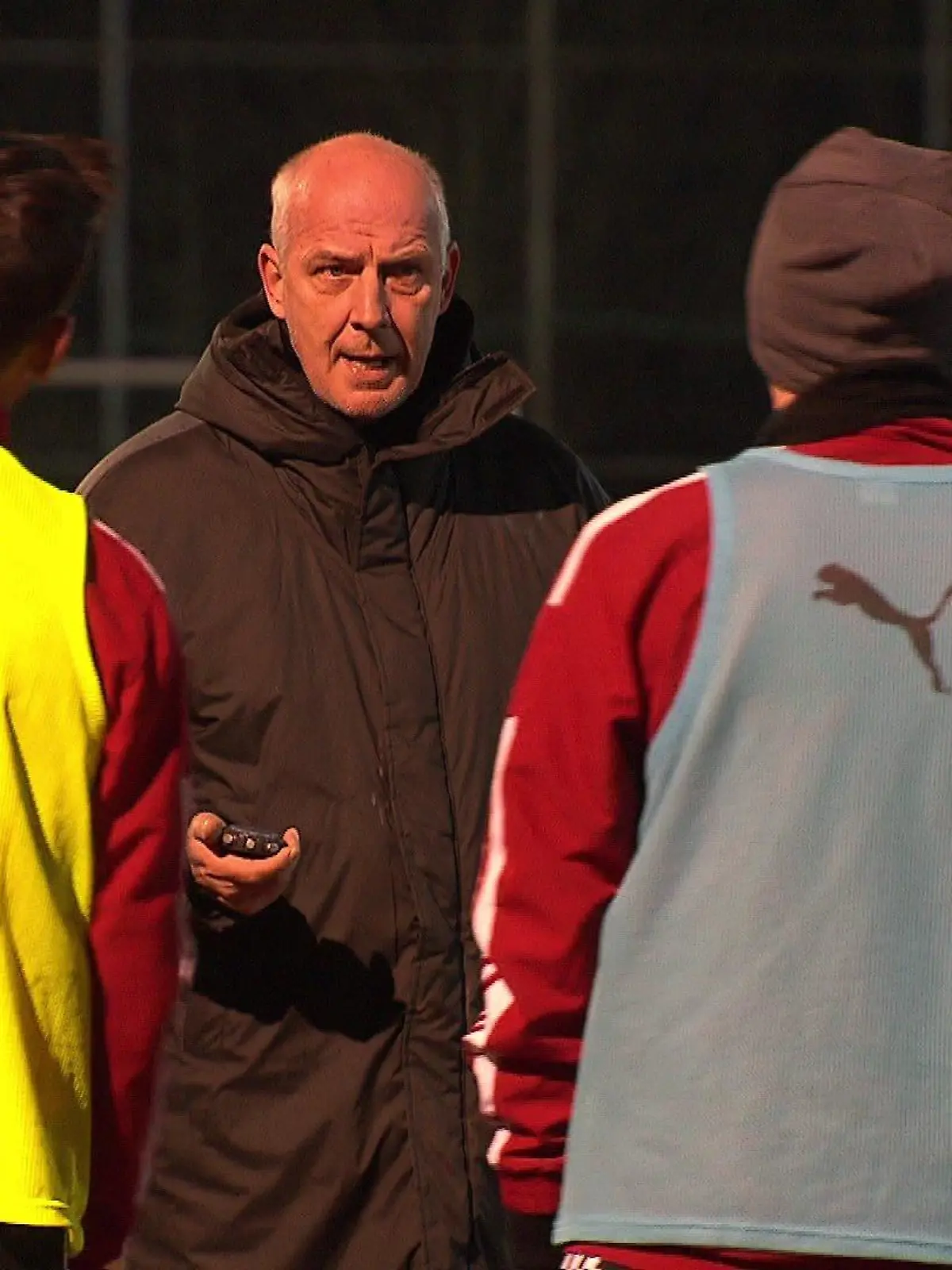 Mario Basler beim ersten Training mit Türkgücü Osnabrück