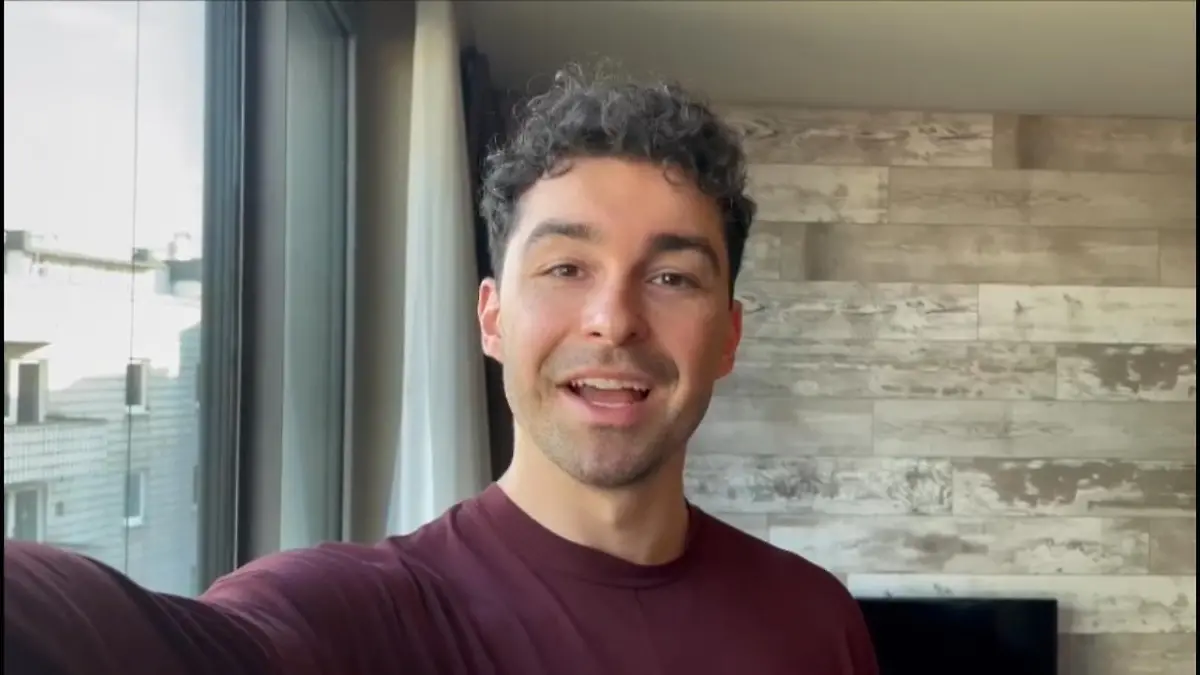 Andrzej Cibis meldet sich aus der Quarantäne Videogruß des "Let's Dance"-Profis