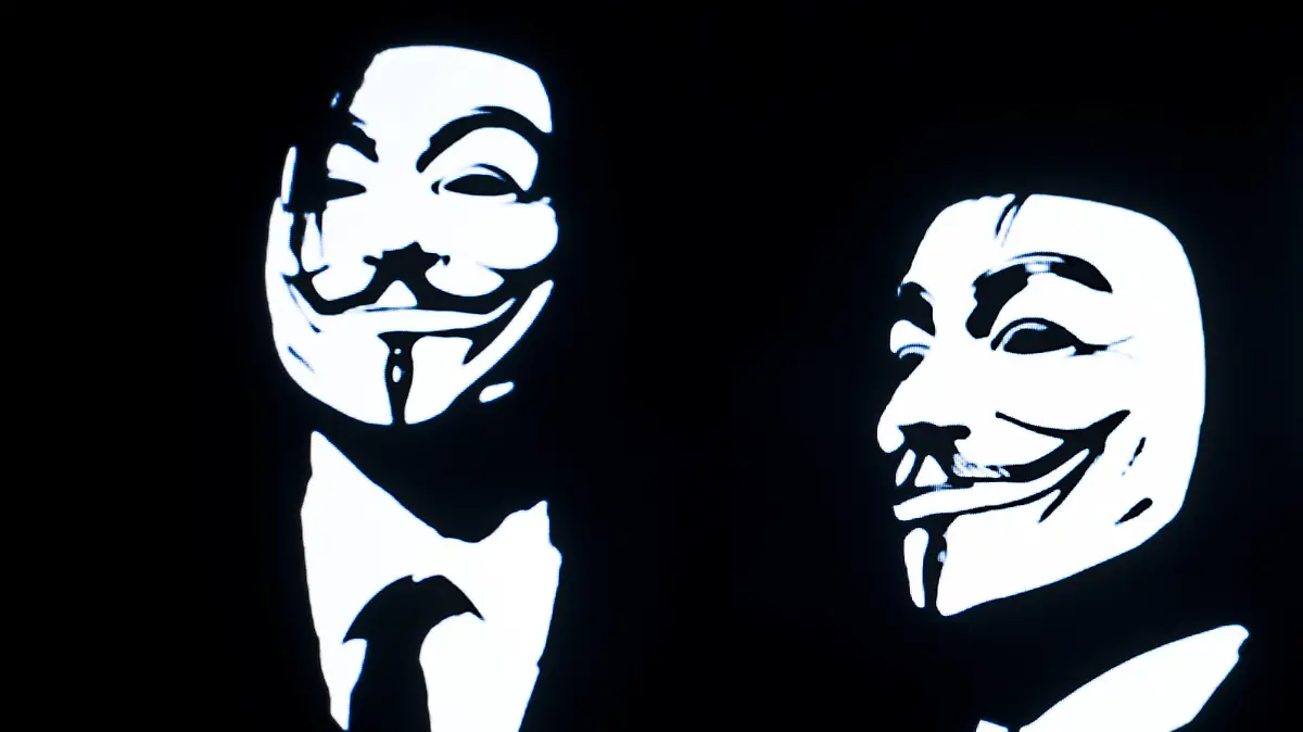 Bildnummer: 56987354 Datum: 30.01.2012 Copyright: imago/IP3press
Paris - Neuer Cyber-Schlag gegen Frankreich: Die Hackergruppe Anonymous hat am Sonntag die Website des Ministeriums für Immigration lahmgelegt. Anonymous nimmt Rache für die Abschaltung des Dateihosters Megaupload.com. In der Operation OpMegaUpload legten über 5600 Mitglieder der Bewegung die Internetseiten von FBI, dem US-Justizministerium und der US-Musik- und Filmindustrie und einiger Plattenfirmen lahm. PUBLICATIONxNOTxINxFRA Gesellschaft Wirtschaft Politik Internet Anonymous Hacker Hackerattacke Hackaktivisten x0x xub 2012 quer premiumd
56987354 Date 30 01 2012 Copyright Imago IP3Press Paris later Cyber Blow against France the Anonymous has at Sunday the Website the Ministry for Immigration paralysed Anonymous Notes RAche for the Off the Com in the Operation submitted above Members the Movement the Internet sites from FBI the U.S. Ministry of Justice and the U.S. Music and Film industry and some Record companies Lahm PUBLICATIONxNOTxINxFRA Society Economy politics Internet Anonymous Hacker Hackers attack x0x 2012 horizontal premiumd