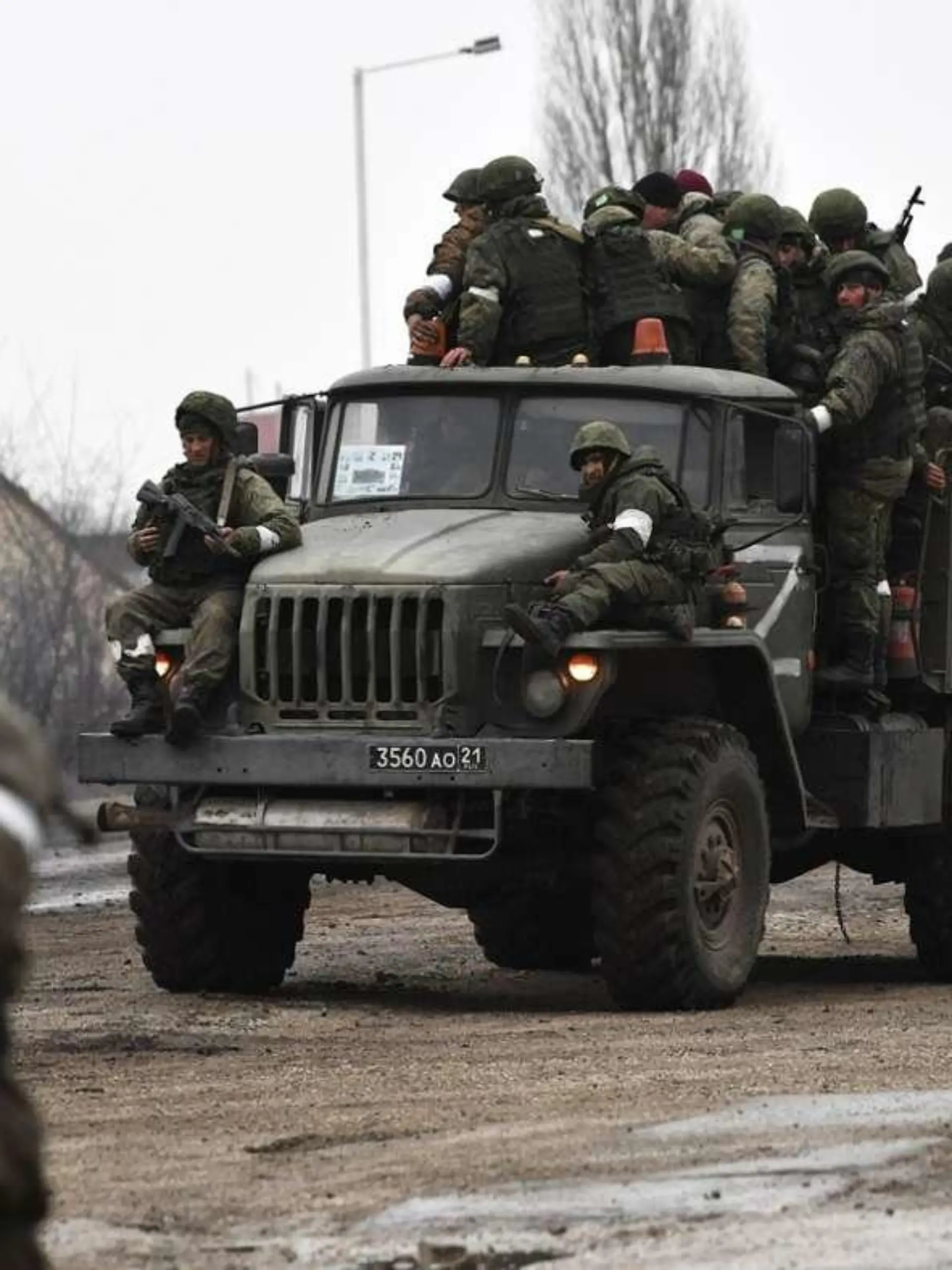 Russische Soldaten sollen von der Ukraine Geld und Straffreiheit erhalten, wenn sie sich ergeben.