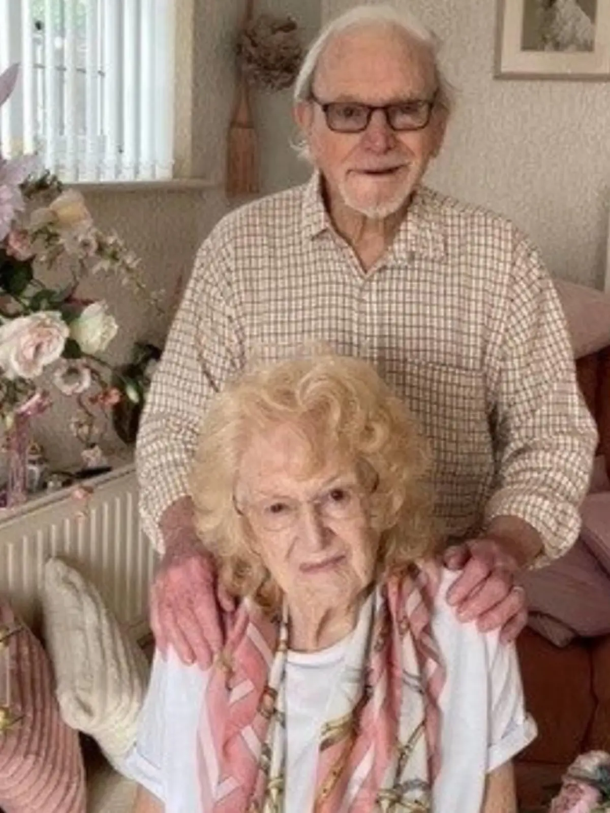 Maurice Benton (90) seine Partnerin Joanne Orris (92)
