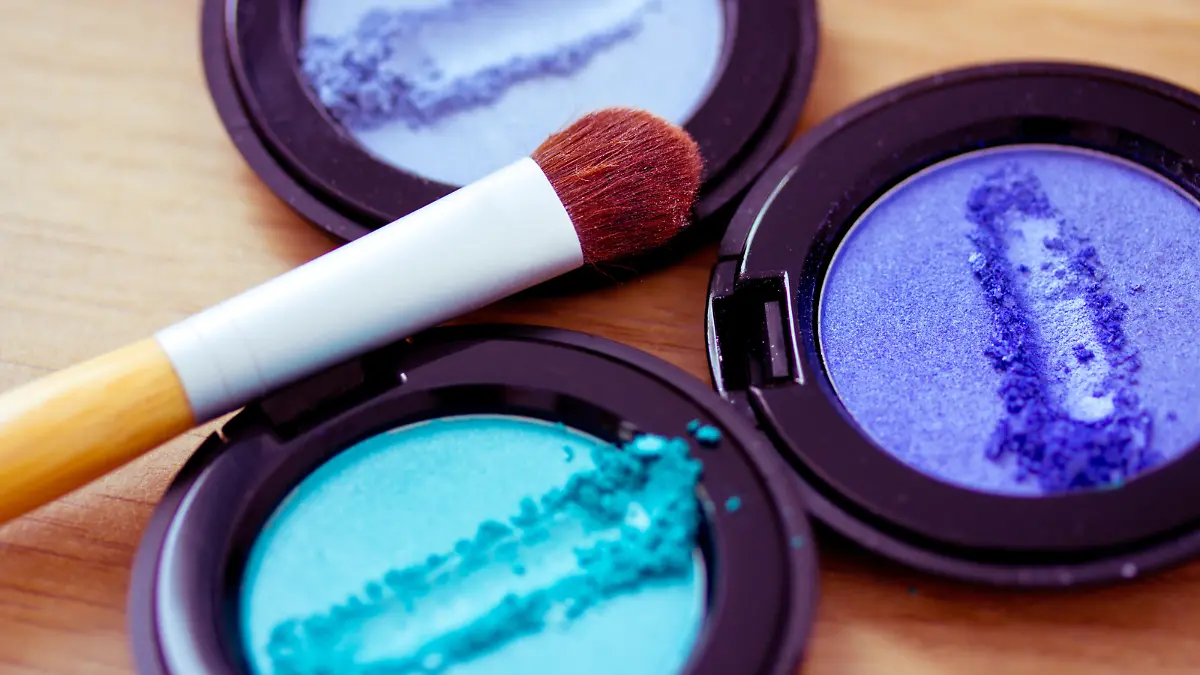 blue eyeshadow and brush, cosmetics series