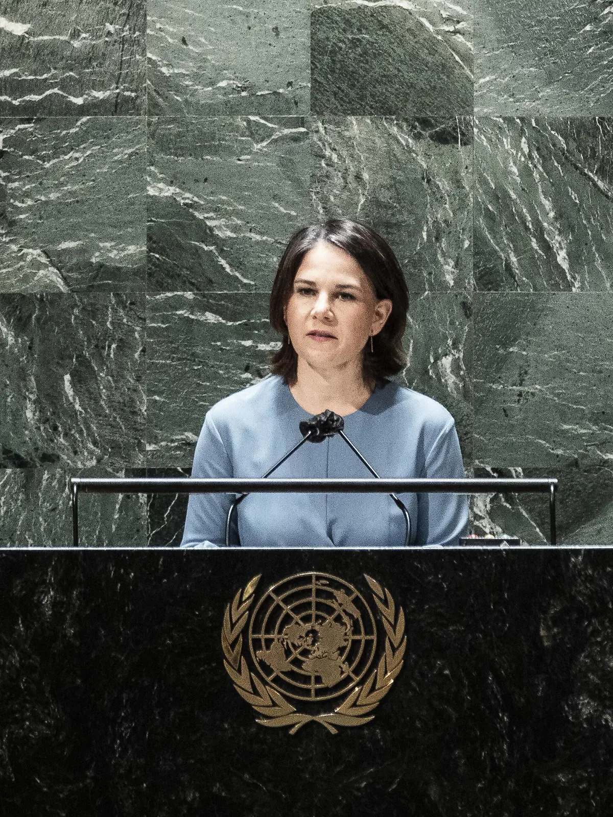  Annalena Baerbock Buendnis 90/Die Gruenen, Bundesaussenministerin, aufgenommen im Rahmen der UN-Generalversammlung in New York, 01.03.2022. Die Vereinten Nationen kommen zusammen fuer eine Dringlichkeitssitzung aufgrund des Krieges in der Ukraine. New York USA *** Annalena Baerbock Buendnis 90 Die Gruenen , German Foreign Minister, recorded at the UN General Assembly in New York, 01 03 2022 The United Nations convenes for an emergency meeting due to the war in Ukraine New York USA Copyright: xFlorianxGaertnerx