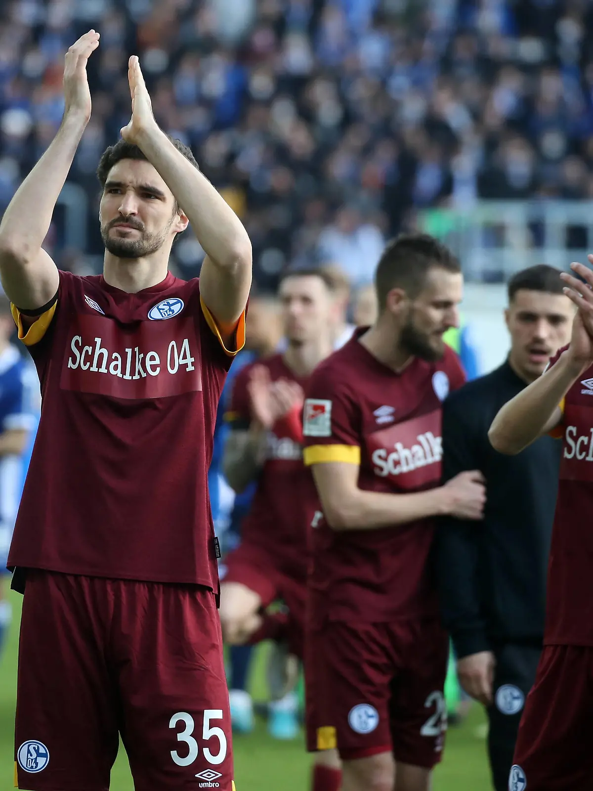  26.02.22 Karlsruher SC - FC Schalke 04 Deutschland, Karlsruhe, 26.02.2022, Fussball, 2. Bundesliga, Karlsruher SC - FC Schalke 04: Marcin Kaminski FC Schalke 04. *** 26 02 22 Karlsruher SC FC Schalke 04 Germany, Karlsruhe, 26 02 2022, Football, 2 Bundesliga, Karlsruher SC FC Schalke 04 Marcin Kaminski FC Schalke 04
