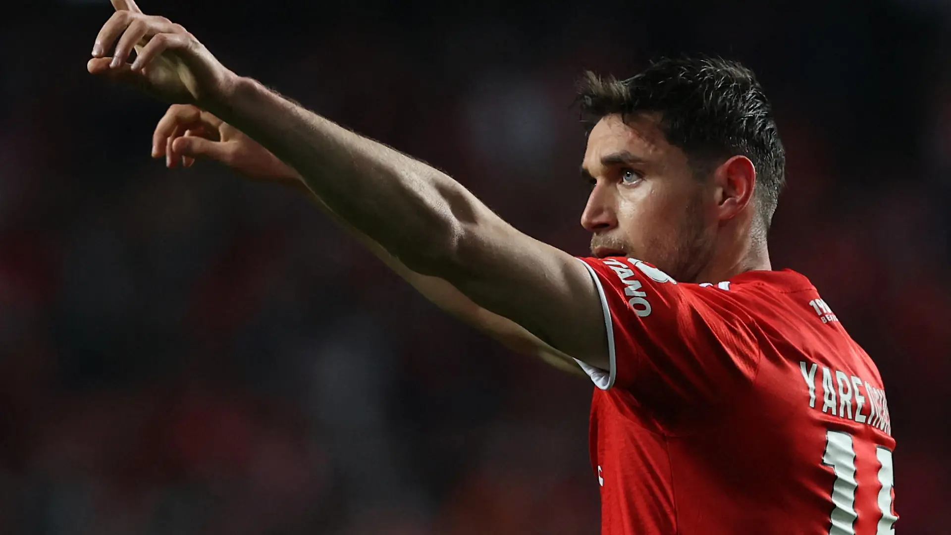 Soccer Football - Champions League - Round of 16 First Leg - Benfica v Ajax Amsterdam - Estadio da Luz, Lisbon, Portugal - February 23, 2022  Benfica's Roman Yaremchuk celebrates scoring their second goal REUTERS/Rodrigo Antunes