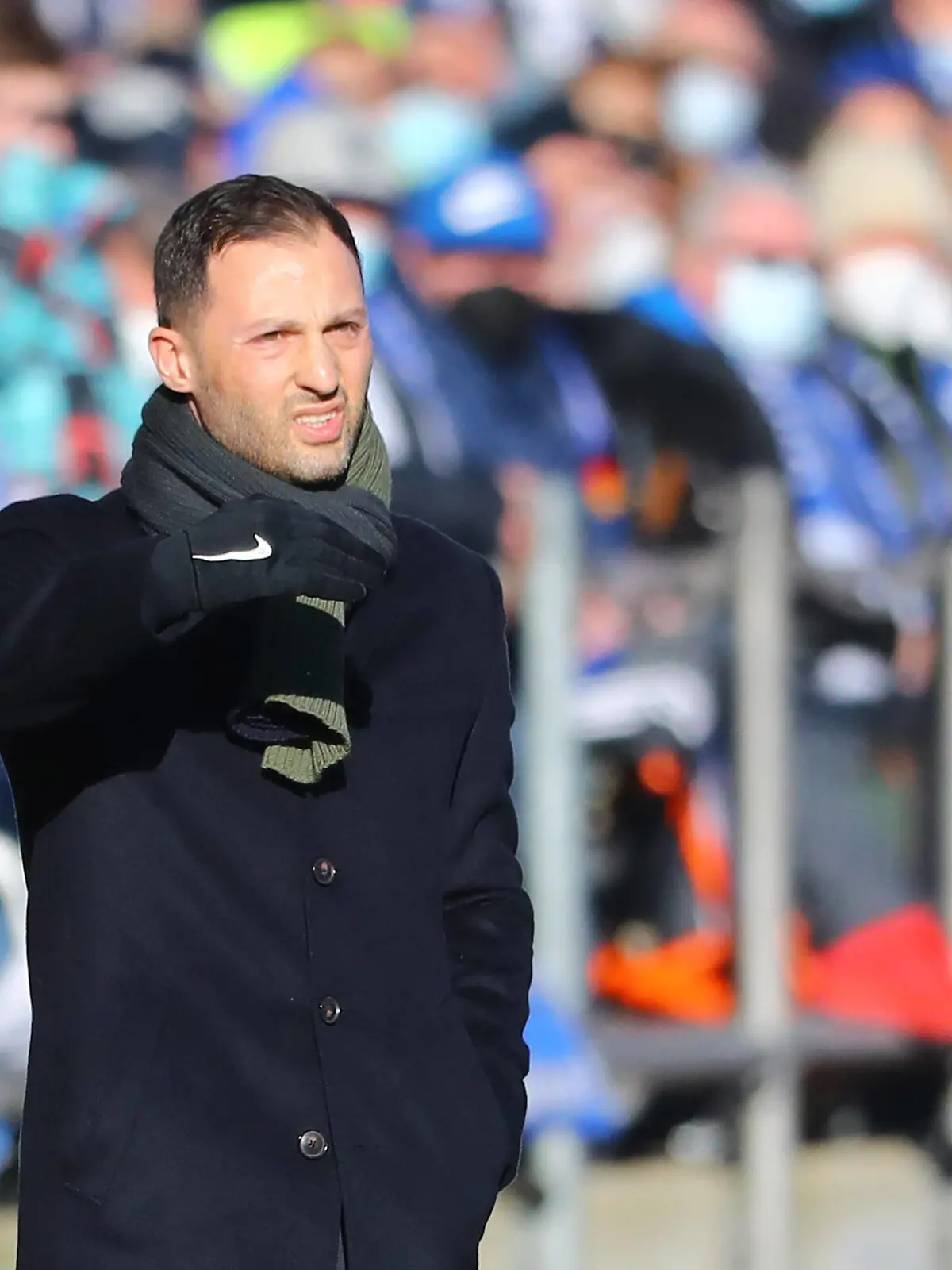  VfL Bochum - RB Leipzig / 27.02.2022 Bochum, 27.02.2022, Ruhrstadion, Fußball, Bundesliga, 24. Spieltag , VfL Bochum vs. RB Leipzig , Im Bild: Trainer Domenico Tedesco RB Leipzig , DFL regulations prohibit any use of photographs as image sequences and/or quasi-video. , *** VfL Bochum RB Leipzig 27 02 2022 Bochum, 27 02 2022, Ruhrstadion, Football, Bundesliga, 24 Spieltag , VfL Bochum vs RB Leipzig , In picture coach Domenico Tedesco RB Leipzig , DFL regulations prohibit any use of photographs as image sequences and or quasi video , Picture Point