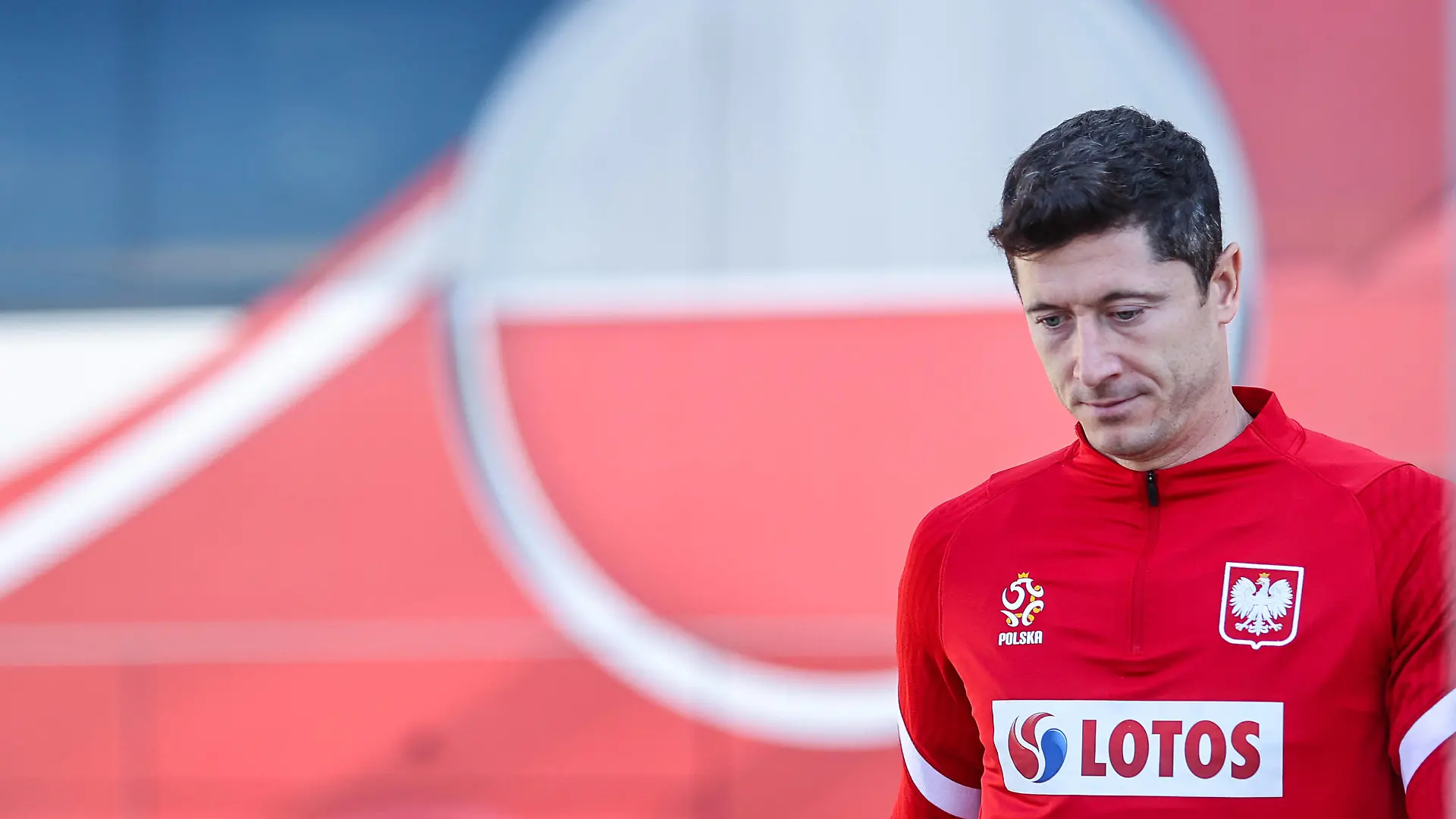 10.10.2021 WARSZAWA, LAZIENKOWSKA, BOISKO LEGII WARSZAWA PILKA NOZNA FOOTBALL REPREZENTACJA POLSKI, KADRA - ZGRUPOWANIE REPREZENTACJI POLSKI PRZED MECZAMI ELIMINACJI MISTRZOSTW SWIATA TRENING REPREZENTACJI POLSKI NZ ROBERT LEWANDOWSKI FOTO LUKASZ GROCHALA/CYFRASPORT/NEWSPIX.PL --- Newspix.pl PUBLICATIONxNOTxINxPOL 20211010CSLG0016 