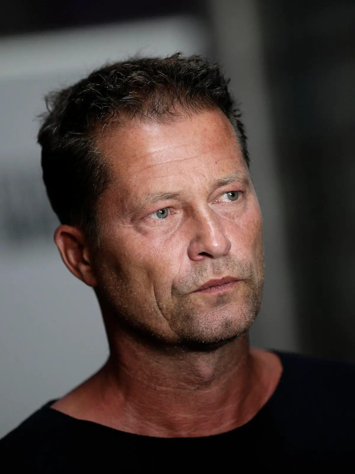  17.10.2019, Berlin, Deutschland - Pressekonferenz zur Vorstellung der Kampagne Entwicklung wirkt mit Bundesentwicklungsminister Gerd Mueller und Til Schweiger. Die Kampagne ist eine vom BMZ gefoerderte Initiative von Brot fuer die Welt, Christoffel-Blindenmission, German Doctors, Kindernothilfe und MISEREOR. Ziel der Kampagne ist es, Bewusstsein fuer die positiven Wirkungen der Entwicklungszusammenarbeit zu schaffen. Die Kampagne wird von verschiedenen prominenten Persoenlichkeiten unterstuetzt, darunter Til Schweiger, Jan Josef Liefers, Eckart von Hirschhausen und Anna Maria Muehe. Foto: Til Schweiger, Schauspieler, Regisseur und Produzent. *** 17 10 2019, Berlin, Germany Press conference to present the Development Campaign works with German Development Minister Gerd Mueller and Til Schweiger The campaign is a BMZ-funded initiative of Br