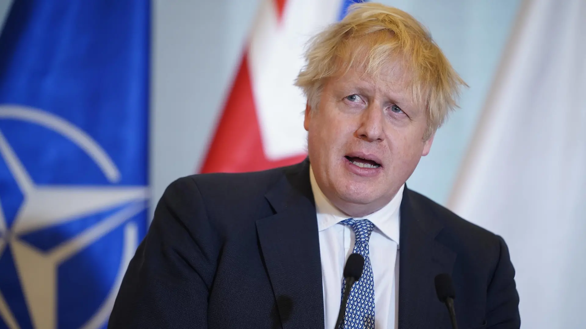 British Prime Minister Boris Johnson Visit Poland British Prime Minister Boris Johnson and Polish Prime Minister Mateusz Morawiecki during a press conference, after their meeting in Warsaw, Poland, on 10 February 2022. Warsaw Poland PUBLICATIONxNOTxINxFRA Copyright: xMateuszxWlodarczykx originalFilename: wlodarczyk-britishp220210_npoJh.jpg