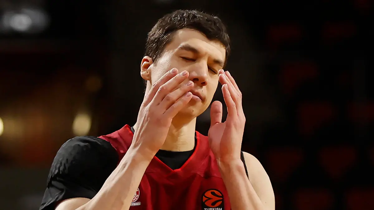  03.02.2022, Basketball Euroleague, FC Bayern Basketball vs Maccabi Tel Aviv, Muenchen, Basketball, im Bild: Vladimir Lucic FCB Basketball *** 03 02 2022, Basketball Euroleague, FC Bayern Basketball vs Maccabi Tel Aviv, Munich, Basketball, in picture Vladimir Lucic FCB Basketball