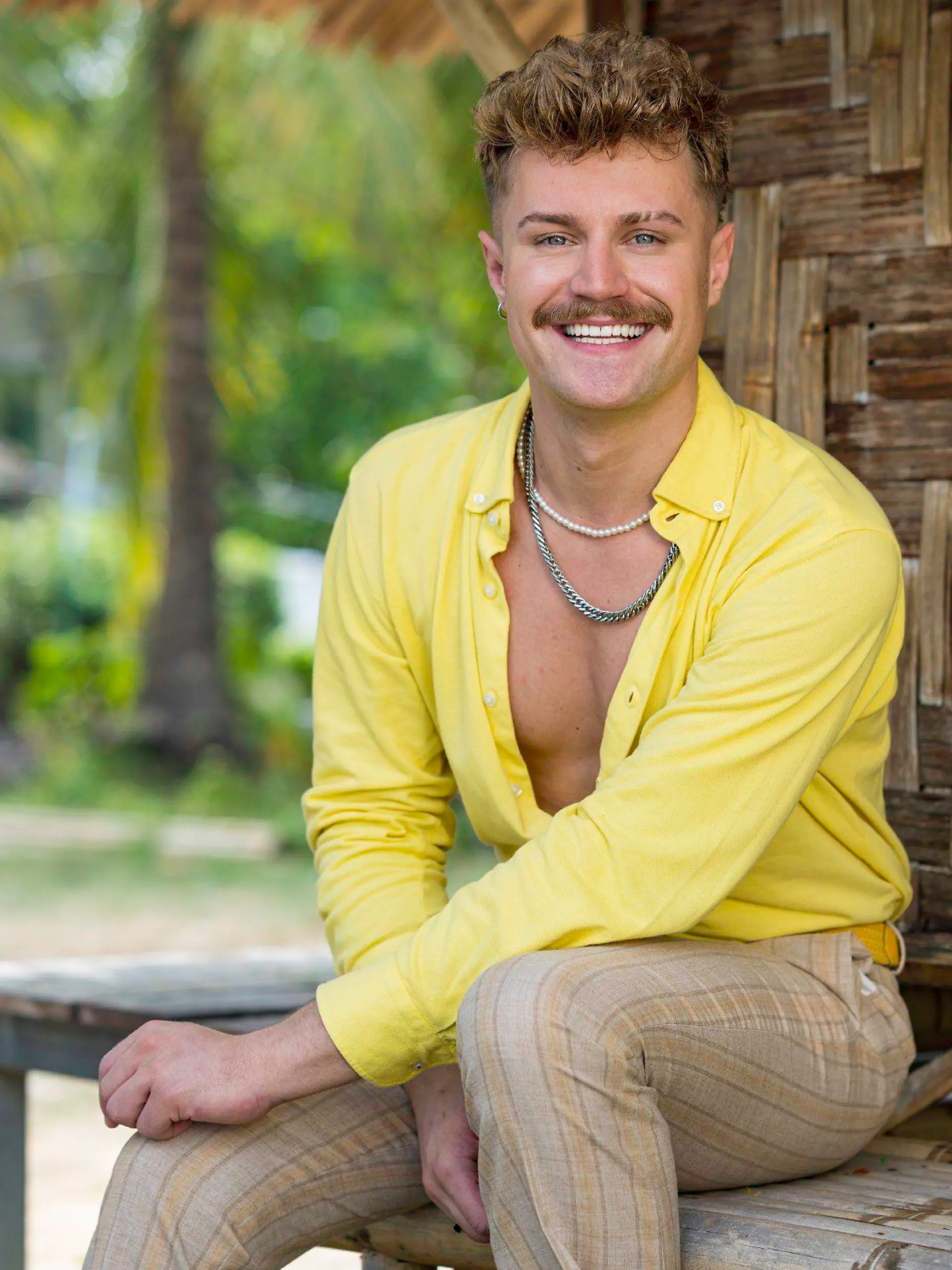 Aaron
Die Verwendung des sendungsbezogenen Materials ist nur mit dem Hinweis und Verlinkung auf RTL+ gestattet.